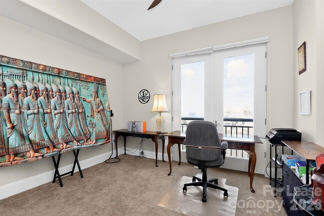 Building Photo - 4620 Piedmont Row Dr