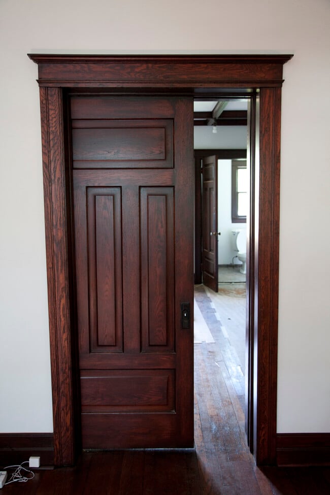 pocket door between livingroom and dining room - 3934 Avery St