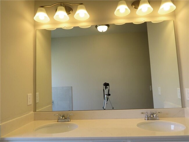 Building Photo - 5228 City Walk Dr