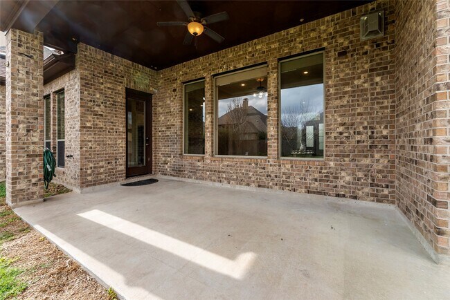 Building Photo - 66 N Bacopa Dr