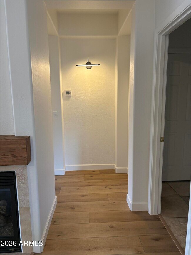 Building Photo - 670 Brindle Dr