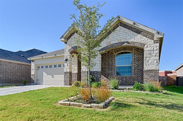 Building Photo - 5513 Brahma Trail