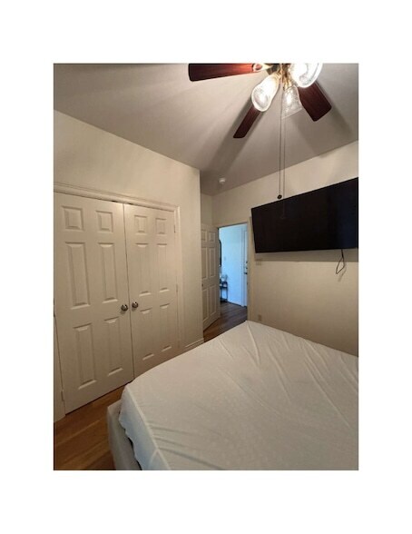 Building Photo - 1306 Birdsall St