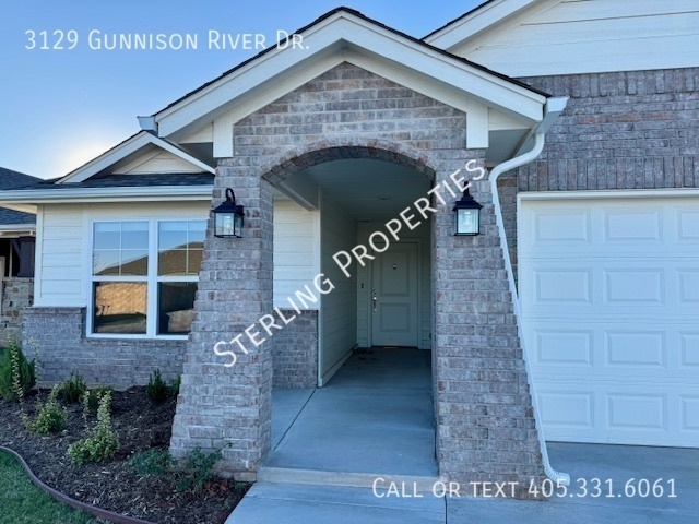 Building Photo - 3129 Gunnison River Dr