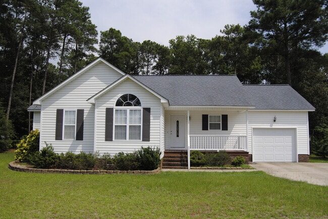 Primary Photo - 102 Maryland Dr