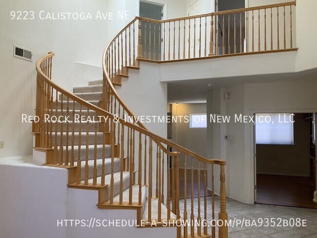 Building Photo - 9223 Calistoga Ave NE