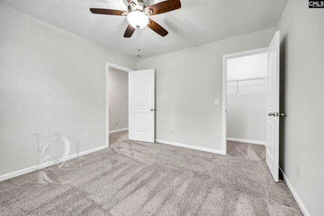 Building Photo - 629 Kimpton Dr
