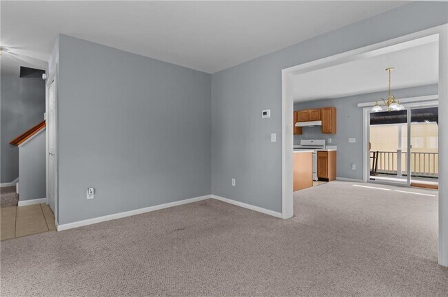 Building Photo - 4 Marshall Ln