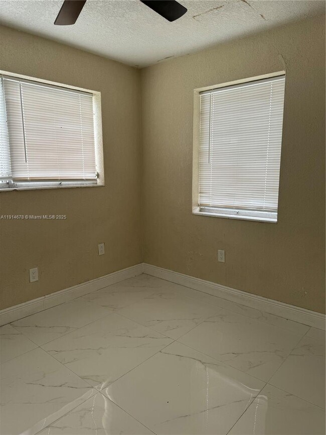 Building Photo - 6235 Dawson St