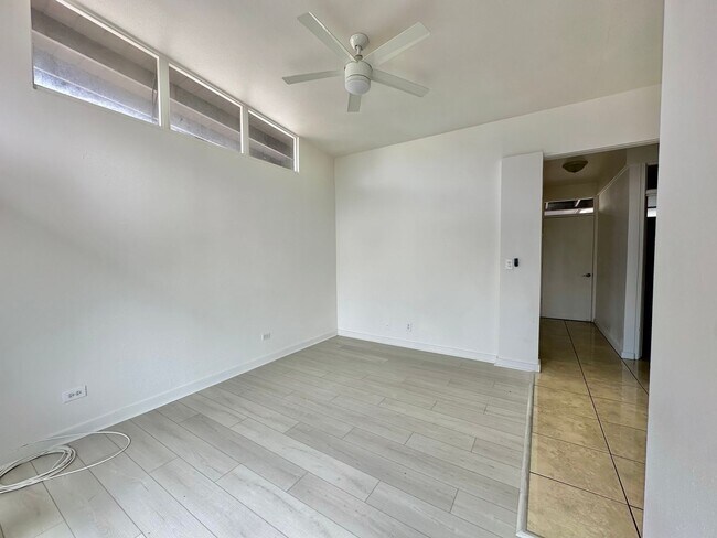 Building Photo - 471 Liholiho St