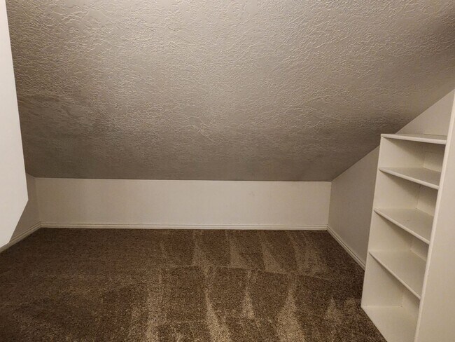 Building Photo - 129 W 100 N