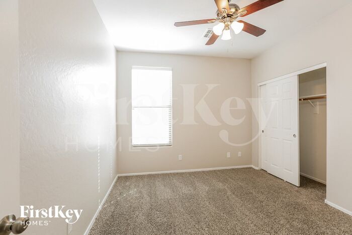 Building Photo - 2155 W Desert Seasons Dr