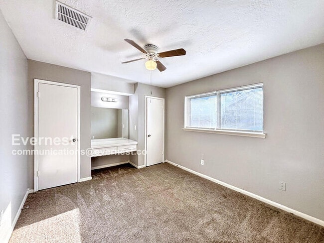 Building Photo - 14419 Roundstone Ln