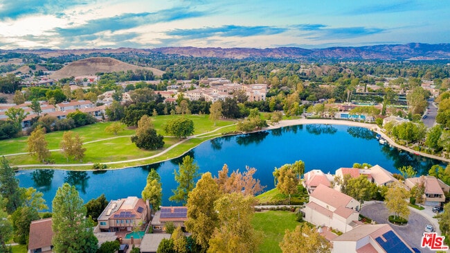 Building Photo - 4532 Park Monaco