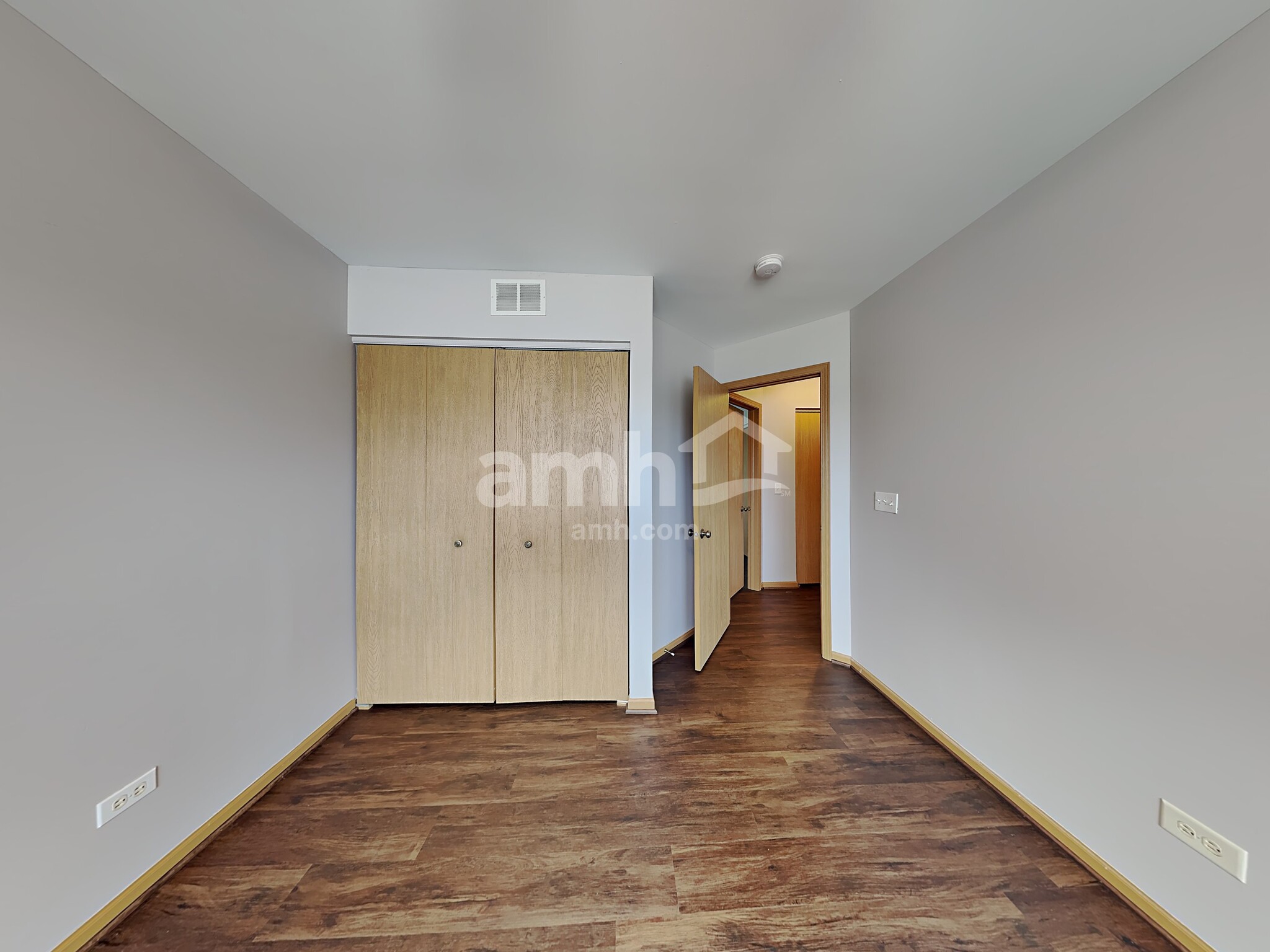 Building Photo - 347 Deering Ln