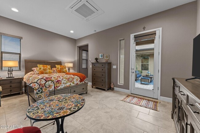 Building Photo - 3201 Prospector Wy