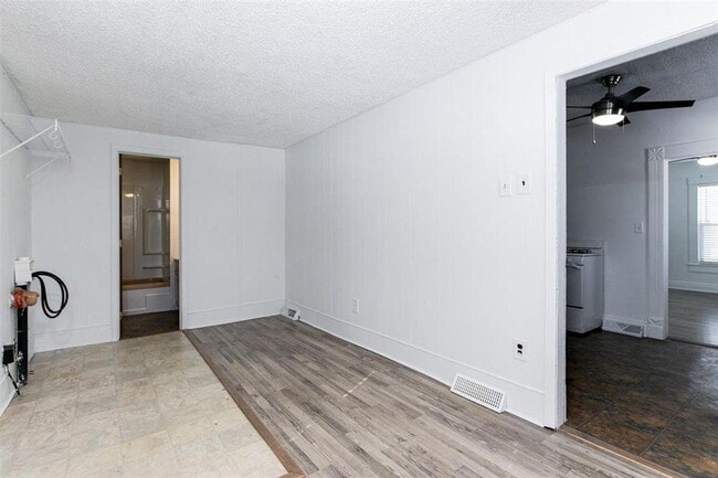 Building Photo - 511 Vattier Street