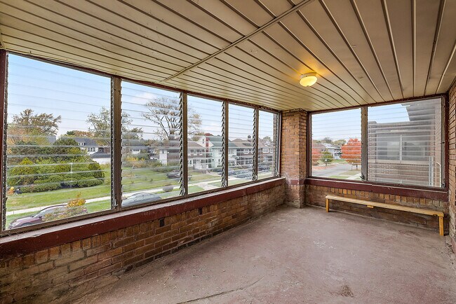 Building Photo - 1651 Atkinson St