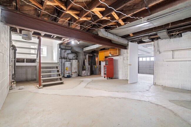 Shared Basement Storage - 6569 Rosemoor St