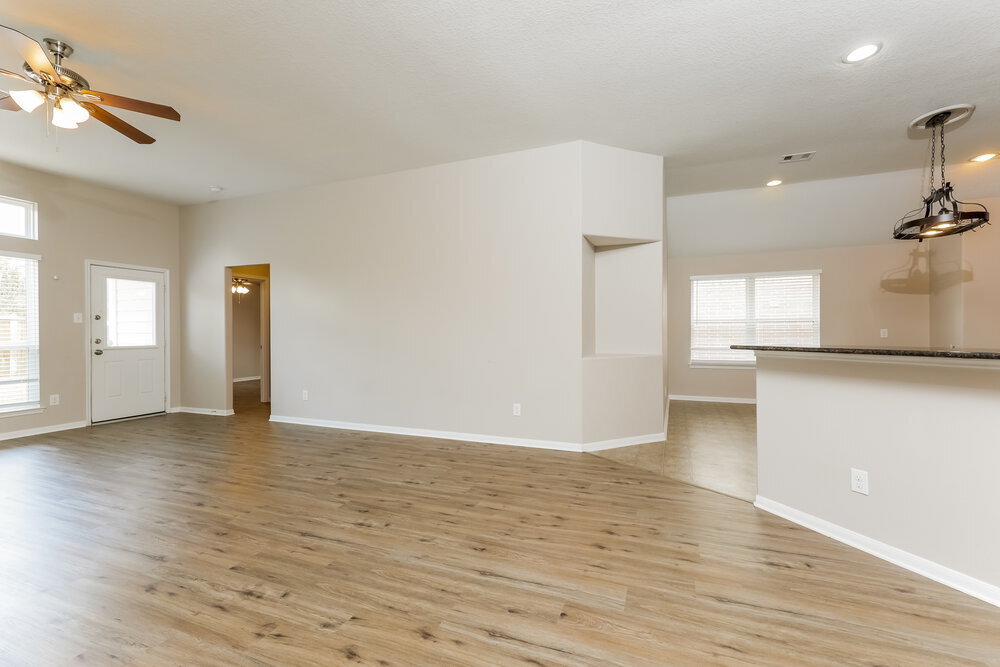 Building Photo - 9957 Yearling Pl