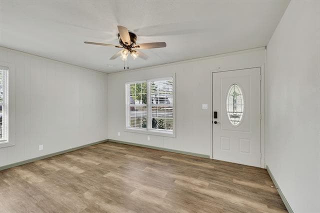 Building Photo - 900 Vaquero St