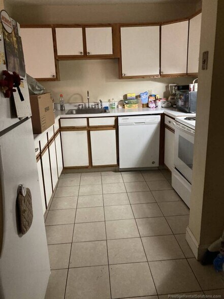 Building Photo - 9 Saint Joseph St