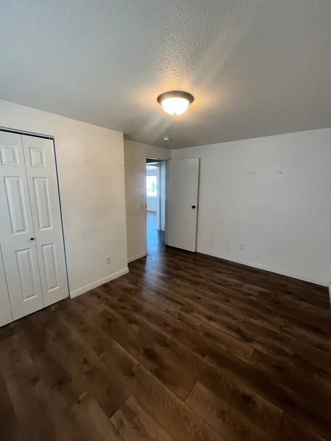 Building Photo - CS-South Main Street Duplex
