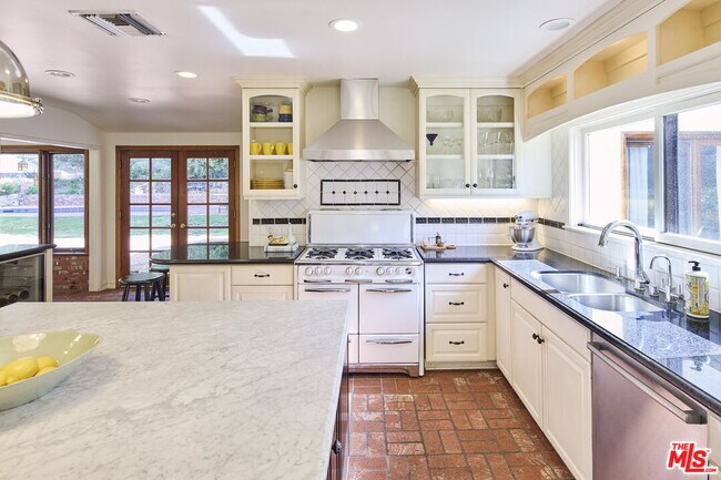 Building Photo - 6138 Ramirez Canyon Rd