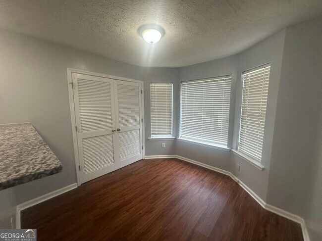 Building Photo - 10988 Mansura Pl