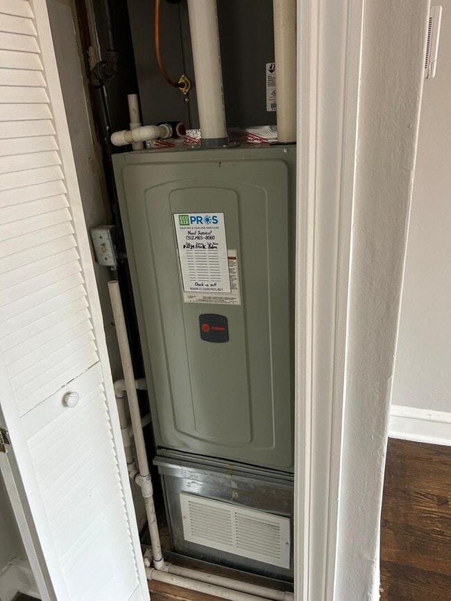 Building Photo - 4819 W George St