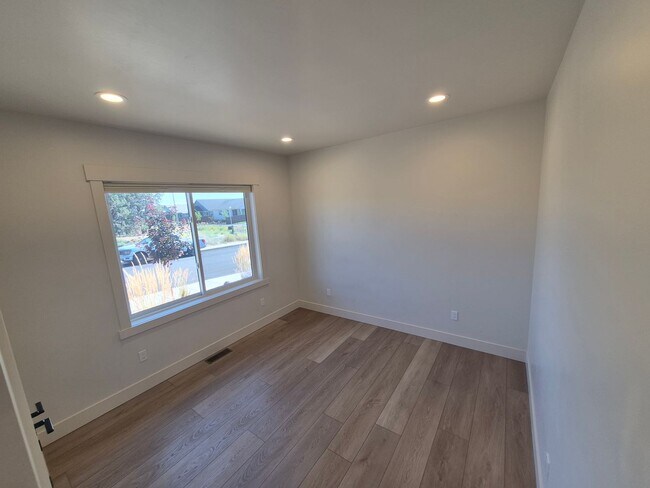 Building Photo - 3783 SW 47th St