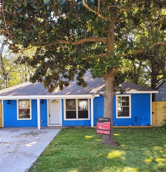 Building Photo - 6815 Sidney St