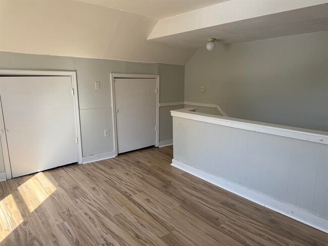 Building Photo - 41 Beech St