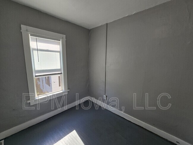 Building Photo - 1703 Lafayette St