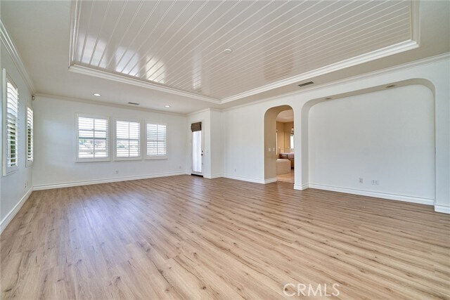 Building Photo - 7870 Sanctuary Dr