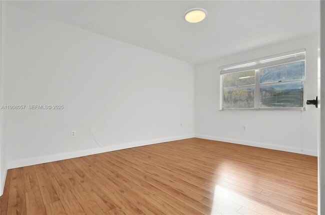 Building Photo - 6835 SW 45th Ln