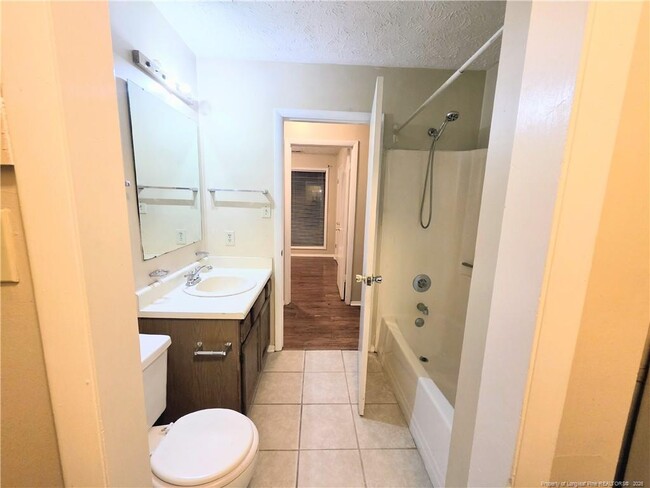 Building Photo - 1861 Tryon Dr