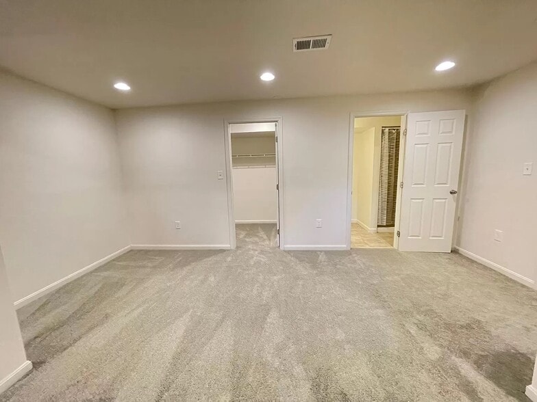 Building Photo - 12076 Prickly Ash Way