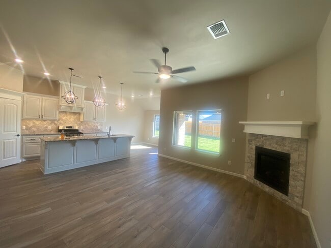 Building Photo - 9109 NW 124th St