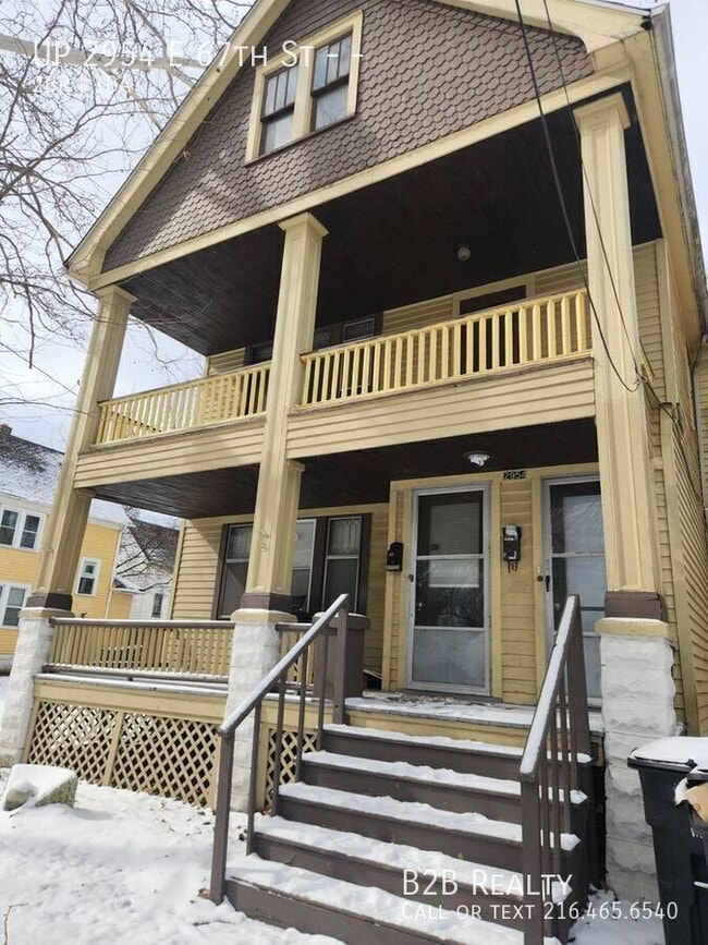 Building Photo - UP 2954 E 67th St--