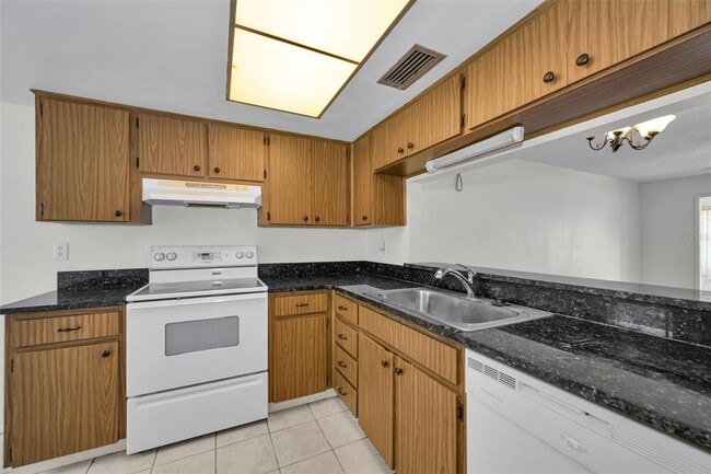 Building Photo - 3819 Teeside Dr