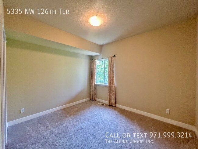 Building Photo - 5335 NW 126th Terrace
