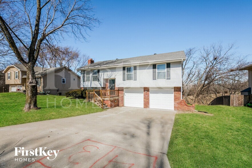 Building Photo - 8418 NW 68th St