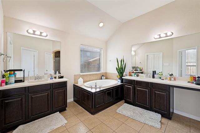 Building Photo - 929 Green Coral Dr