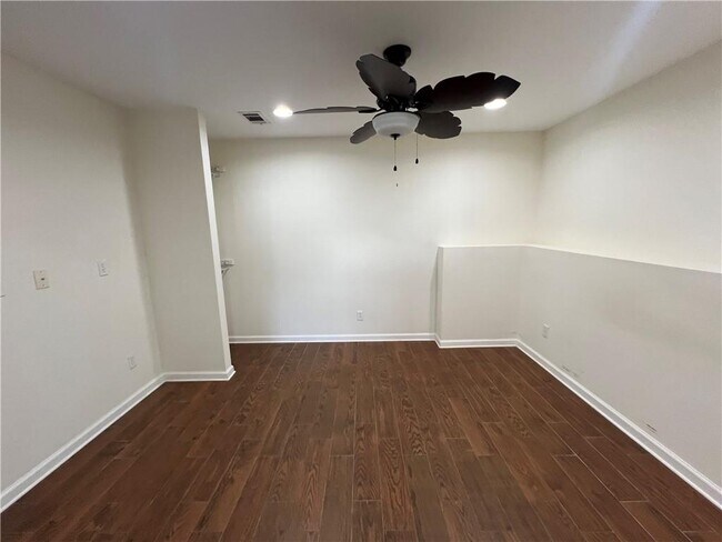 Building Photo - 4715 Deer Crossing Ct