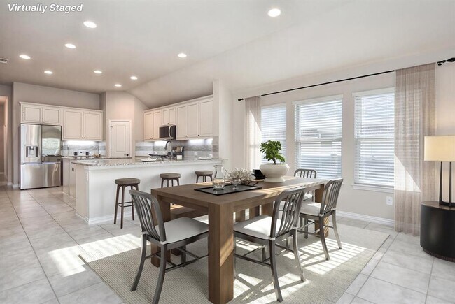 Building Photo - 109 Belford St