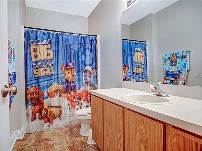 Building Photo - SINGLE FAMILY HOME IN POINCIANA 3/2