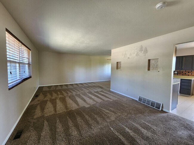 Building Photo - Available NOW!!