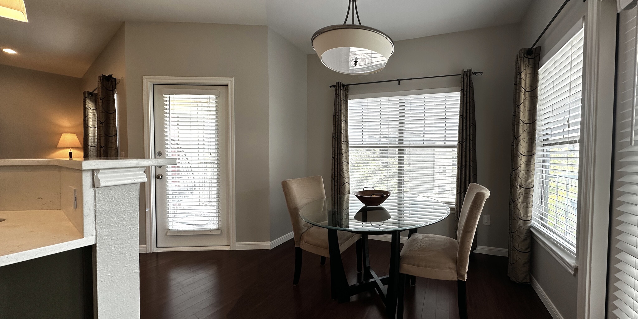 Dining area is also a great office space - 2320 Gracy Farms Ln