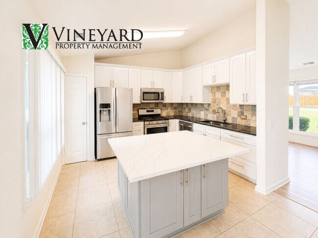 Building Photo - 414 Darter Dr NW